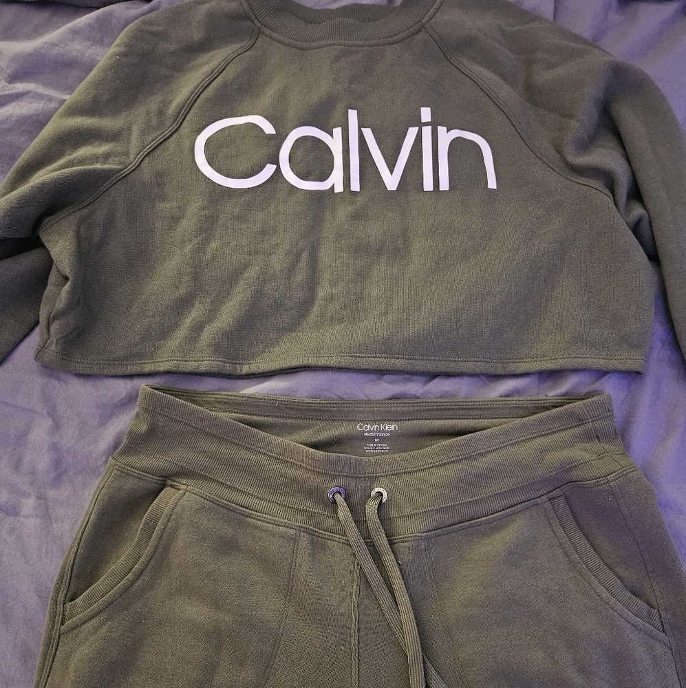 Calvin Klein Performance Olive Apparel